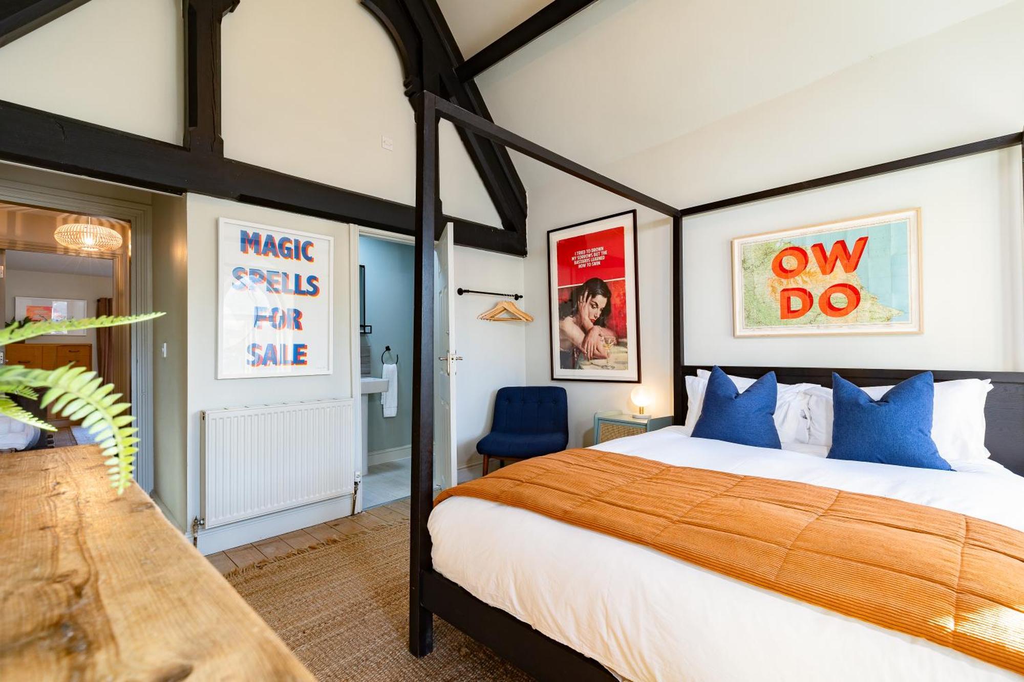Stylish Seaside Home With King Beds And Parking Скарборо Екстер'єр фото